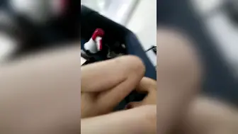 强力推荐顶级女神下海大秀看的硬邦邦【中篇】完美身材腰细屁股大，给大家表演个吃香蕉，掰穴特写跪在沙发翘屁股