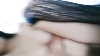 白衬衫黑丝长发萝莉可以文艺可以淫荡 玩来玩去还是萝莉最好玩