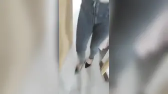 熟女 母子 乱伦  妈妈，我想操你