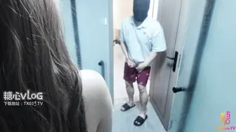 [糖心Vlog] 妈妈也是女人 真人漫画改编 母子通奸疯狂内射 - 星野兔