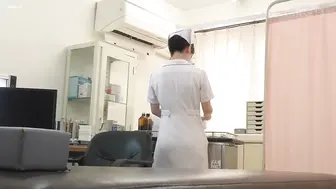 START-451 [中文字幕] SODSTAR性爱门诊特别篇！新人护士倾泻透明真心汁，为你私密贴身诊疗，让欲望彻底解放！- 小凑四叶 #中出 #制服 #少女