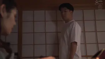 JUQ-429 [中文字幕] 遠野夏生 - 「可以麻煩你的老婆假裝是我的愛人嗎…。」被朋友要求把最愛的老婆借出去，而迎來的最慘結局…。