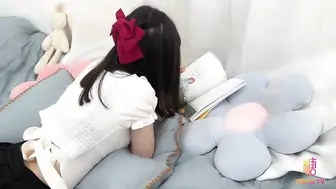 羞羞兔 白裙蝴蝶结萝莉 #OnlyFans SLRabbit 羞羞兔